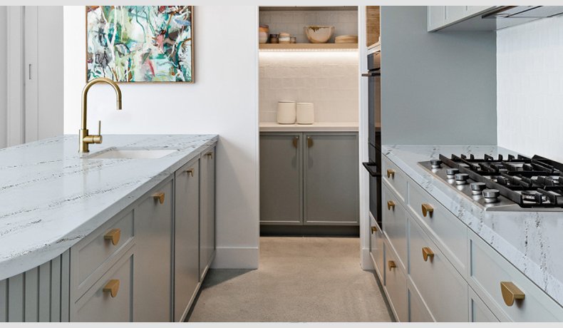 Which quartz stone or marble is better for countertops?